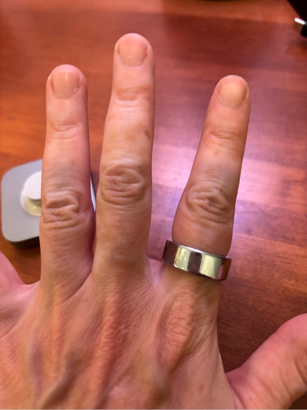 Oura ring 4 Silver  — size 8